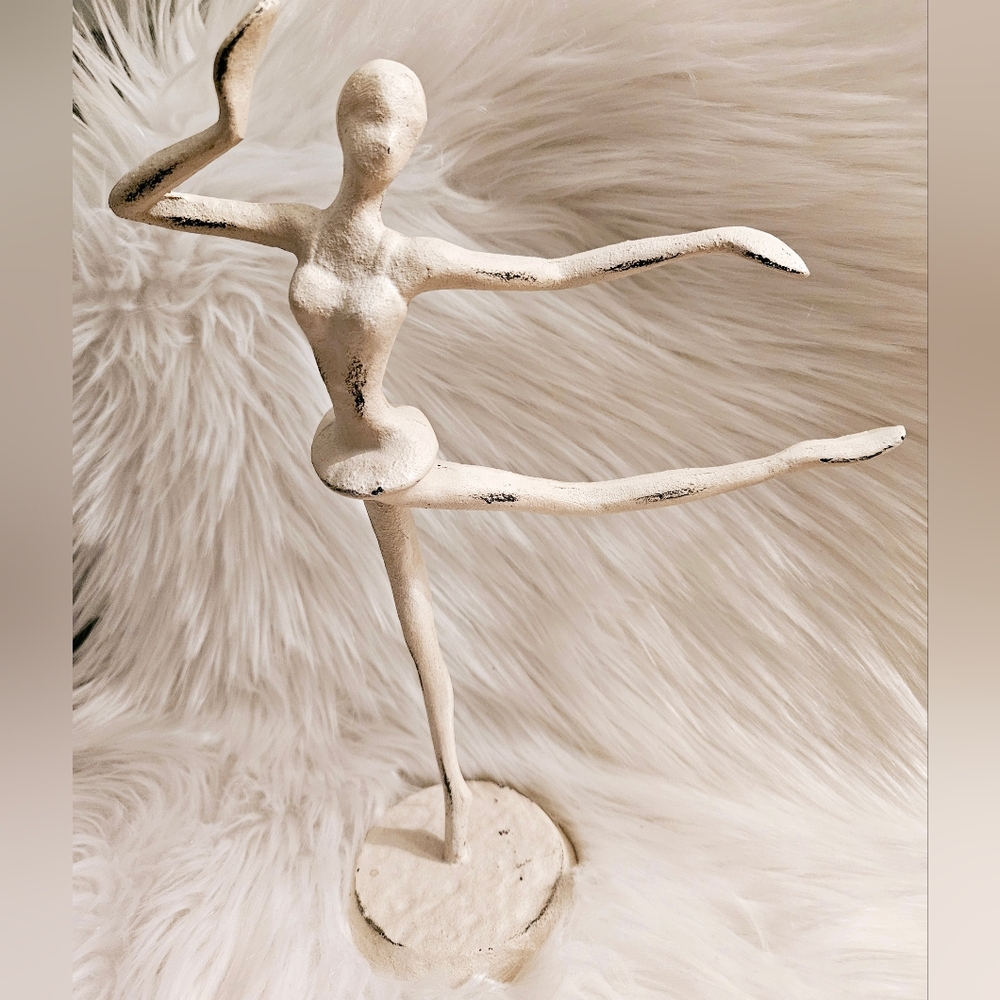Metal Ballerina Jewellery Stand Shabby Chic Chippy